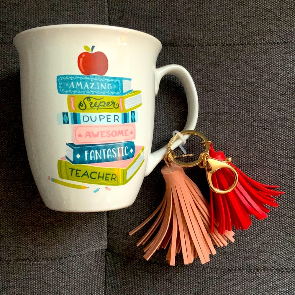 NWT teacher mug with keychain